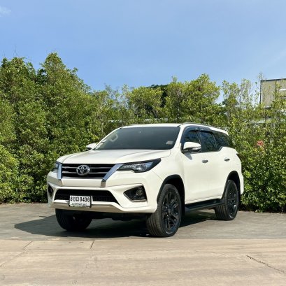 TOYOTA FORTUNER 2.8 TRD SPORTIVO 4WD ปี60