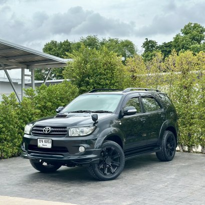 TOYOTA FORTUNER 3.0 V 4WD ปี54