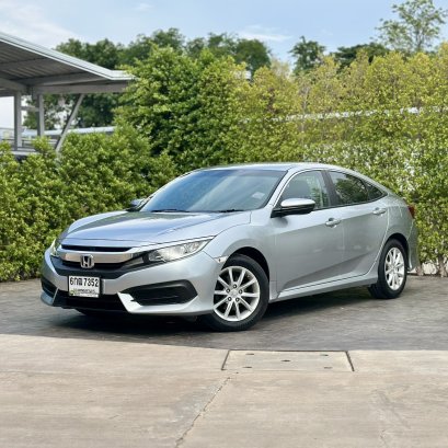HONDA CIVIC 1.8 E ปี60