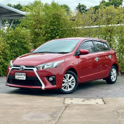 TOYOTA YARIS 1.2 E 59