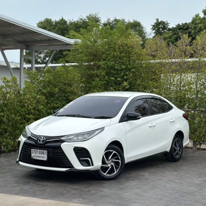 TOYOTA YARIS ATIV 1.2 SPORT ปี65