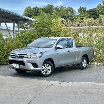 TOYOTA HILUX REVO CAB 2.4 E ปี59