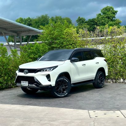 TOYOTA FORTUNER 2.4 LEGENDER ปี64