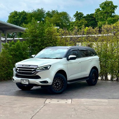 ISUZU MU-X 3.0 ULTIMATE 4WD ปี64