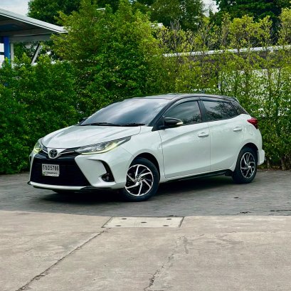 TOYOTA YARIS 1.2 SPORT PREMIUM (BLACKROOF) ปี67