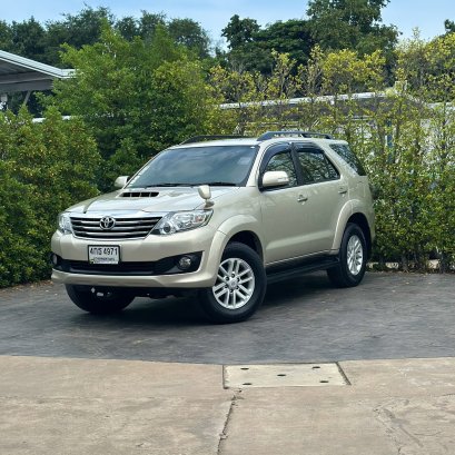 TOYOTA FORTUNER 2.5 G ปี58