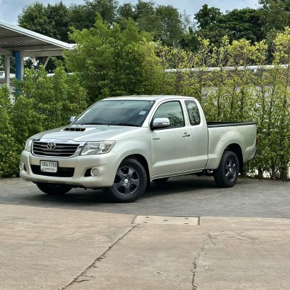 TOYOTA VIGO CAB 2.5 E ปี58