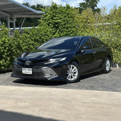 TOYOTA CAMRY 2.0 G ปี63