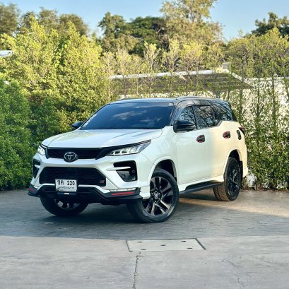 TOYOTA FORTUNER 2.8 LEGENDER (BLACKTOP) ปี65