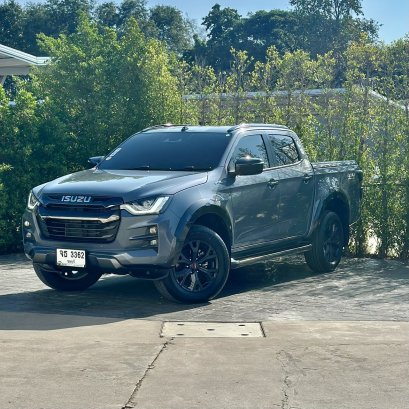 ISUZU D-MAX 3.0 M V-CROSS 4DR 4WD ปี66