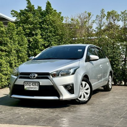 TOYOTA YARIS 1.2 E ปี57
