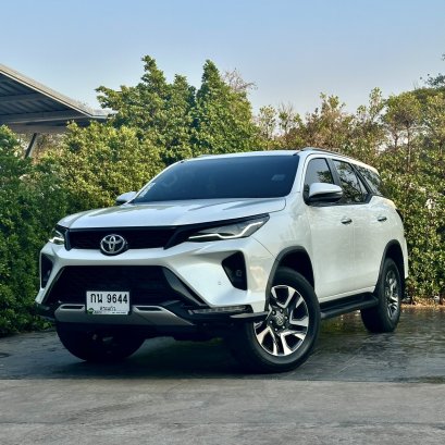 TOYOTA FORTUNER LEADER 2.4 G ปี67