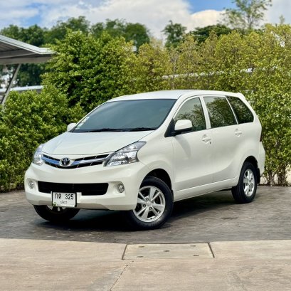 TOYOTA AVANZA 1.5 G ปี56