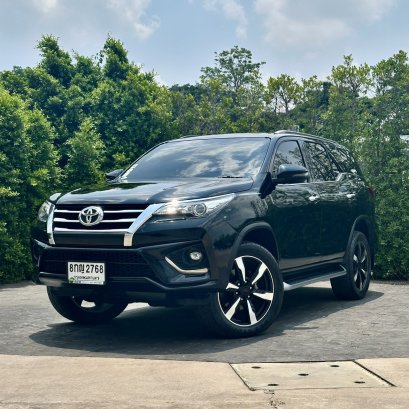 TOYOTA YARIS CROSS 1.5 HEV PREMIUM LUXURY HYBRID ปี67