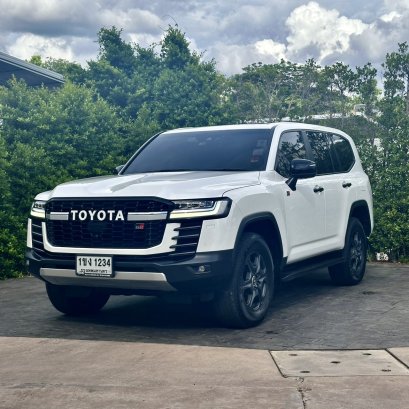 TOYOTA LAND CRUISER 300 GR SPORT ปี67