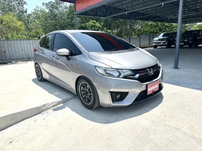 HONDA JAZZ 1.5 S ปี 2016 M/T