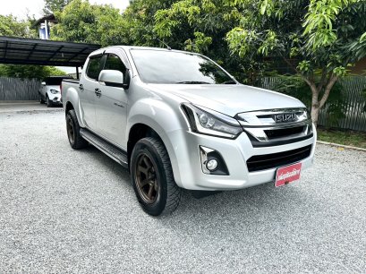 ISUZU D-MAX 1.9 L HI-LANDER CAB 4 ปี 2018 M/T