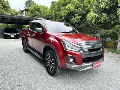 ISUZU D-MAX 3.0 VCROSS Z-PRESTIGE CAB-4 ปี 2019 M/T 4x4