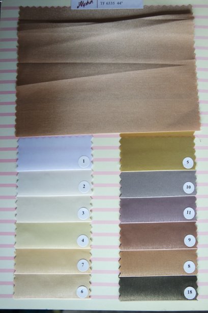 ผ้าไหมเนื้อผ้าร่ม