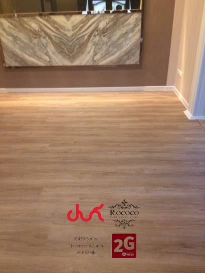 ผลงานติดตั้ง กระเบื้อง คลิ๊กล็อค Rococo รหัส M-F87MB ความหนา 4 มม. 