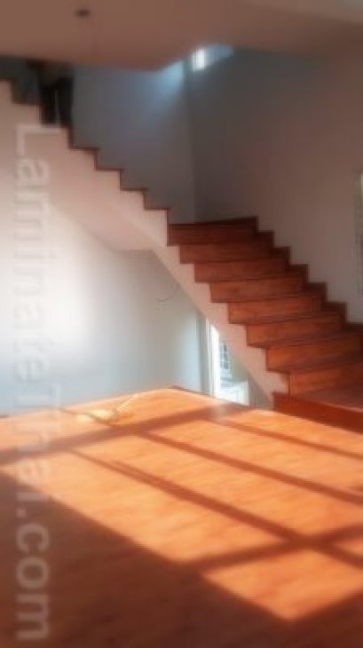 พื้นไม้ลามิเนต Laminate Robina AL-31 ติดตั้งทาวน์โฮม พร้อม บันไดสำเร็จรูป ลามิเนท