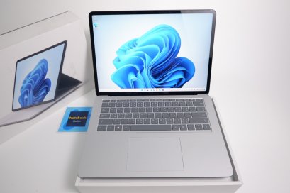 (ของใหม่)Surface LAPTOP STUDIO จอทัส สเปคเทพ i7-11370H ram16 RTX3050Ti ssd512 จอ14.4 2k