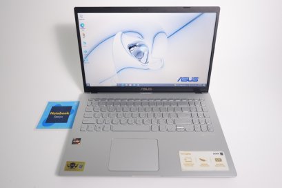 Asus Ryzen3-3200 ram4 ssd240 จอ15.6 Full HD ราคาเพียง 6900.-