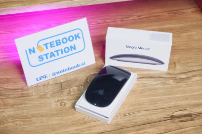Apple Magic Mouse (USB‑C) สีดำ สภาพสวย พร้อมกล่อง ราคาถูกมาก เพียง 1,990 .- เท่านั้น