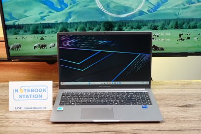 Asus ExpertBook P1  i7-13620H Ram16 SSD512 จอ15.6 FHD IPS 60Hz สเปคดี ทำงานเก่ง จอใหญ่มีแป้นตัวเลขแยก เครื่องมีประกันศูนย์ยาวถึงปี 2031 ขายเพียง 19,990 .-