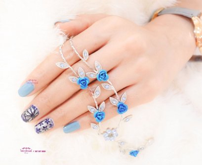 เล็บสวย