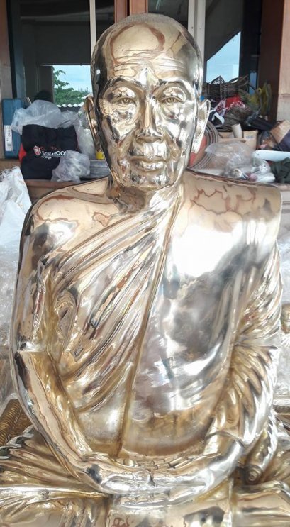 หล่อพระรูปเหมือน พระอธิการดอกรัก เขมทตฺโต 