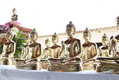 พระพุทธปฏิมากร  ปั้นตามแบบที่ลูกค้าต้องการ