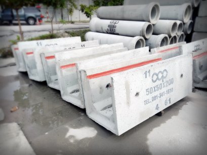 รางน้ำเสริมเหล็กฉาก