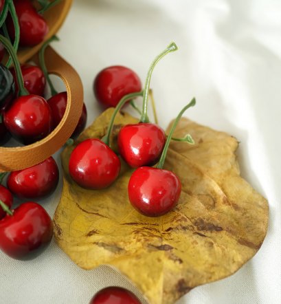 Pack of 20 pieces Cherries Model