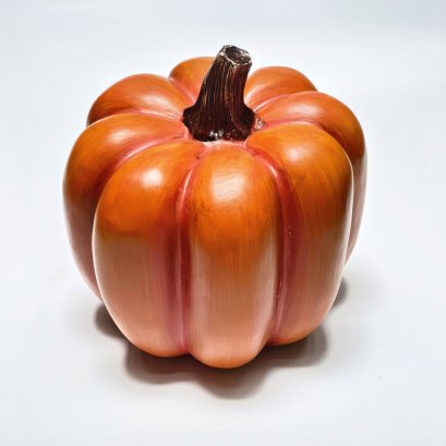 No.5 Resin Pumpkin