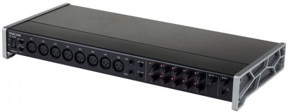 Tascam  US-16X08