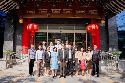 คลินิกการแพทย์แผนจีนหัวเฉียว ให้การต้อนรับคณะผู้บริหารจากสถาบันการแพทย์ไทย-จีน ในโอกาสเข้าศึกษาดูงานการจัดบริการด้านการแพทย์แผนจีน