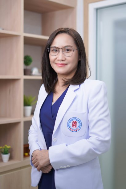 แพทย์จีนอาวุโส ปณิตา กาสมสัน (หมอจีน หลู เหมียว ซิน)