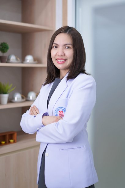 แพทย์จีนอาวุโส ปิยะมาศ เมืองใชย (หมอจีน ปี้ หย่า หม่า)