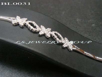 สร้อยข้อมือเพชร