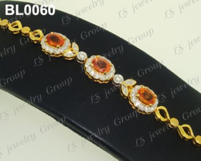 สร้อยข้อมือบุศราคัมจันทบุรีเจียระไนธรรมชาติ