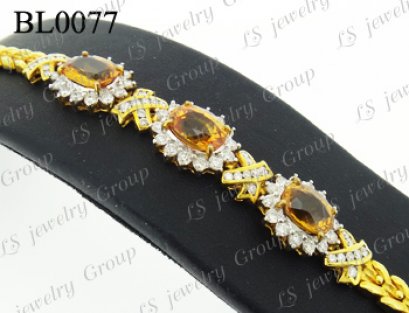 สร้อยข้อมือบุษราคัมจันทบุรีเจียระไน