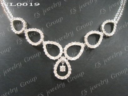 สร้อยคอเพชร Perfect Heart & Arrow