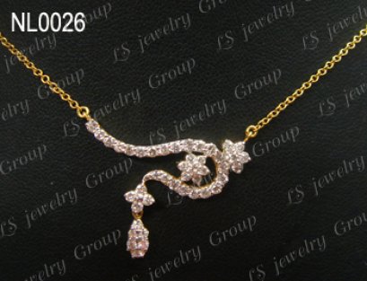 สร้อยคอเพชร Heart & Arrow