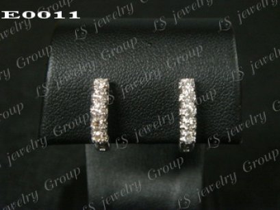 ต่างหูเพชร Heart & Arrow