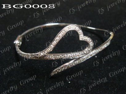 กำไลเพชร Heart & Arrow