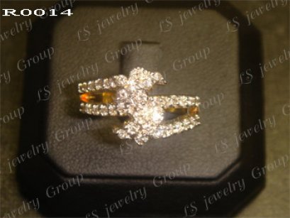 แหวนเพชร Heart & Arrow – รัชเชี่ยน