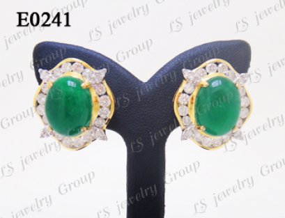 ต่างหูมรกตโคลัมเบียธรรมชาติหลังเบี้ย