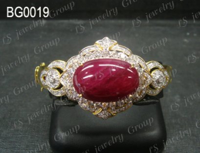 กำไลทับทิมพม่า