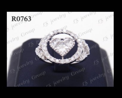 แหวนเพชรรูปหัวใจ (Diamonds Ring) ล้อมเพชร Heart & Arrow - Russian Cut